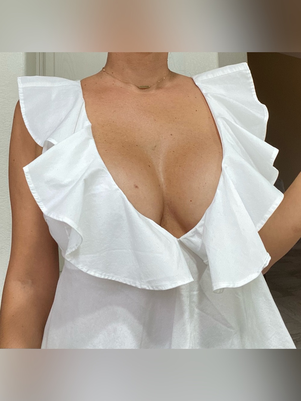 Forever 21 White Ruffle Blouse - Picture 2 of 3